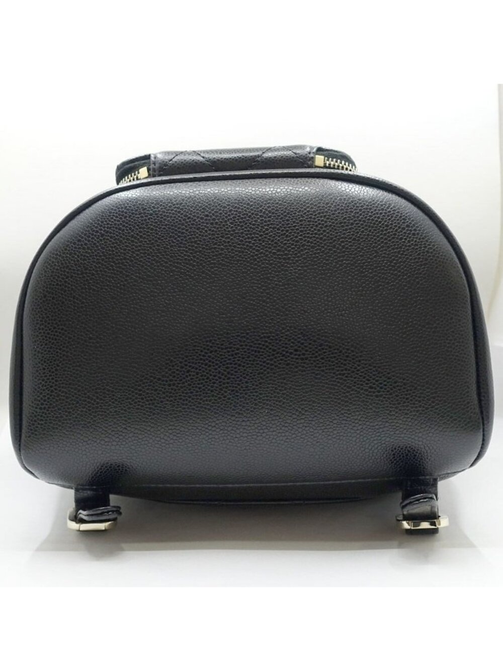 Chanel CC Logo Backpack Grained Calfskin BK - Picture 5 of 10
